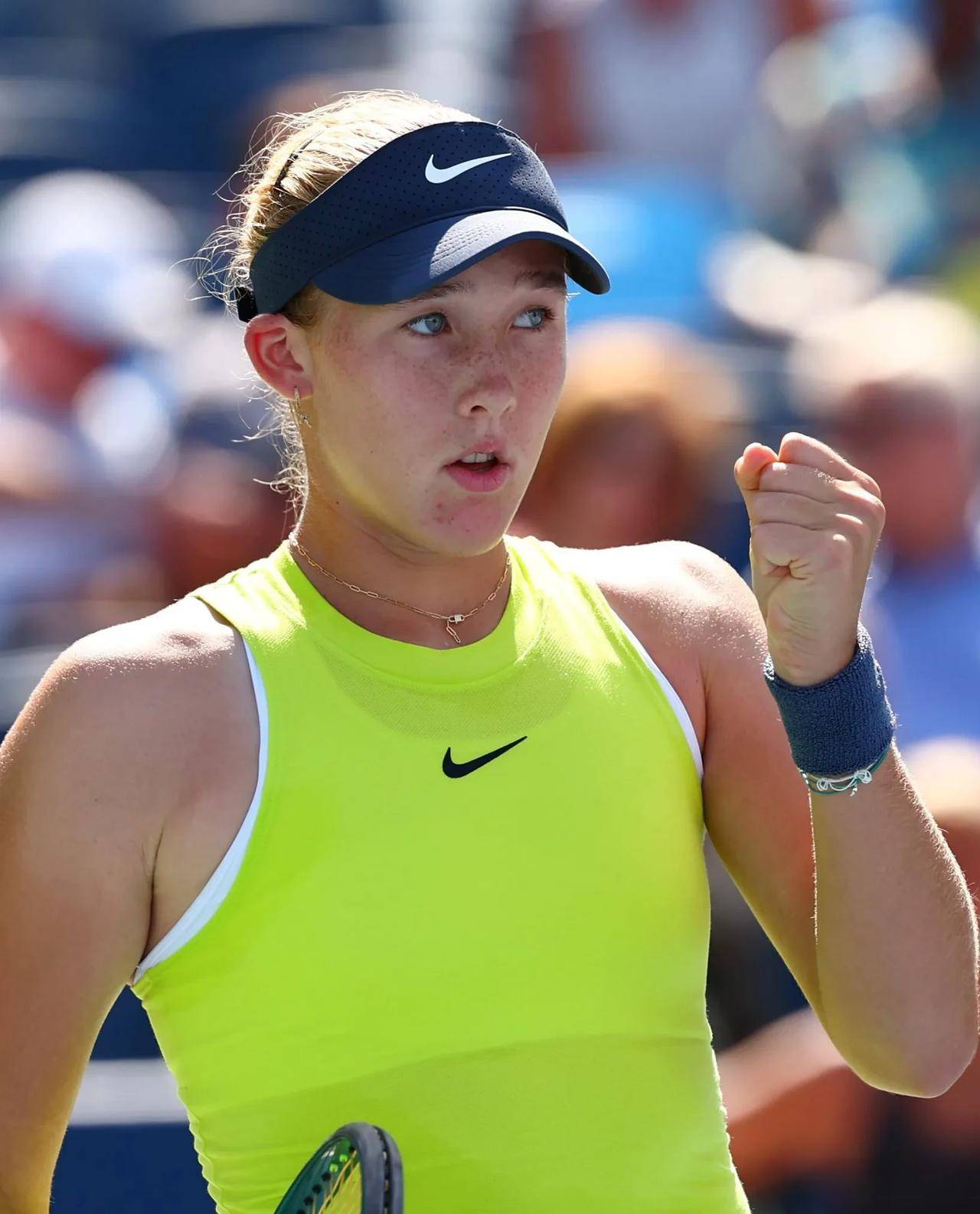 威冷清街头 威冷清街头